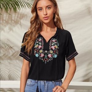 NWT Tie Neck Floral Embroidery Top